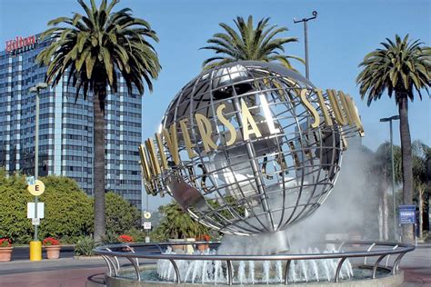 universal studios hollywood  los angeles  theme park    family  guides
