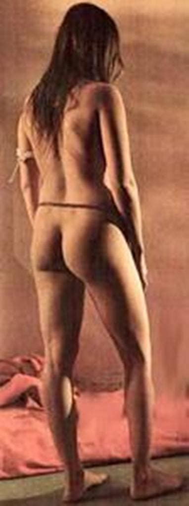 Barbara Hershey Desnuda En Boxcar Bertha