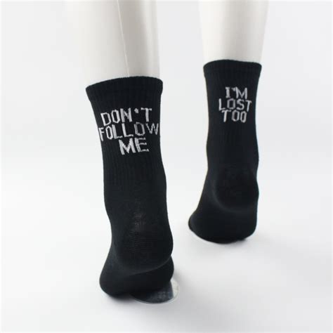 calcetines casual con letras para hombre y mujer