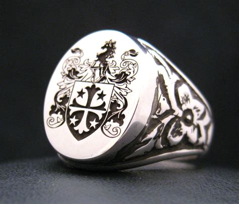 custom  family crest ring mm  mm antique oval  sterling silver  joller jewels