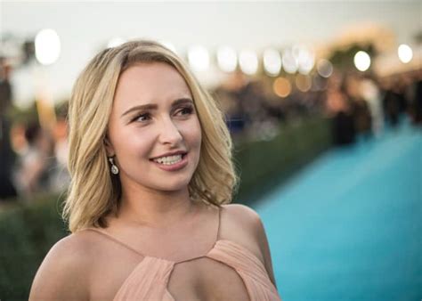 Hayden Panettiere Announces Her Return To Rehab For Postpartum