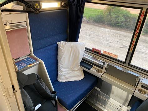 spent  hours traveling  amtraks roomette sleeper cabin heres