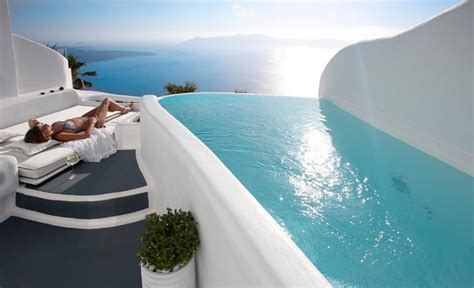 5 Hotels With In Room Pool In Santorini