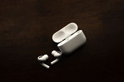 Airpods Pro 2 Release Date Specs Design Apple Is Reportedly Testing
