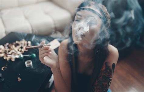 Wallpaper Girl Mood Hookah Smoke Hippie Beautiful Cigars