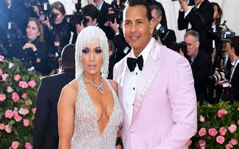 Trouble May Be Brewing In Jennifer Lopez And Alex