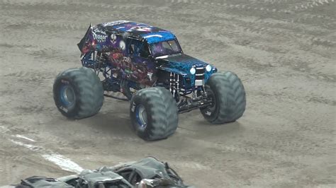 son uva digger monster jam  freestyle competition video   rogers centre  toronto