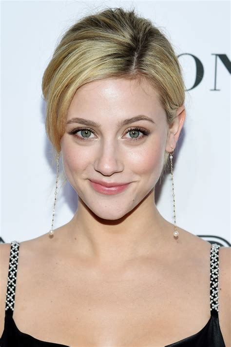lili reinhart on what she ll do after riverdale and why she s lifting