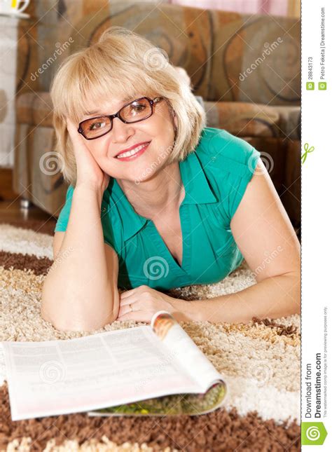 mature women in glasses teen porn tubes