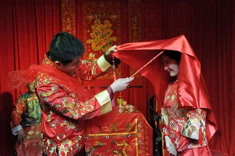 how to include ancient chinese wedding traditions in modern