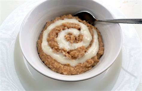 cooking  perfection cinnamon roll oatmeal