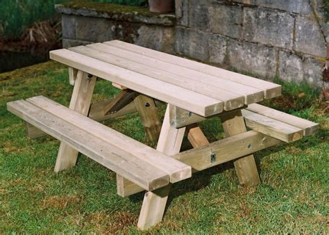 wooden small picnic table childs  duncombe sawmill local  uk