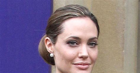Angelina Jolie S Double Mastectomy Surgery Details Popsugar Celebrity