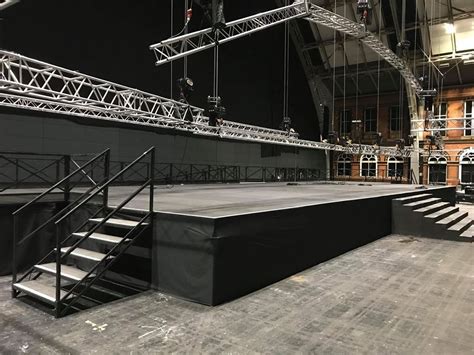 stage set cordinator stage set design concert stage design concert stage
