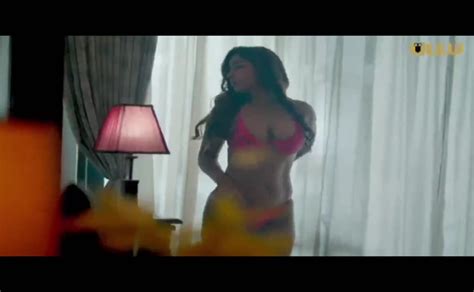 Aayushi Jaiswal Butt Breasts Scene In Lady Finger Aznude