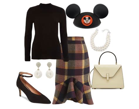 5 Vintage Outfits To Inspire Your Style For Disneyland After Dark