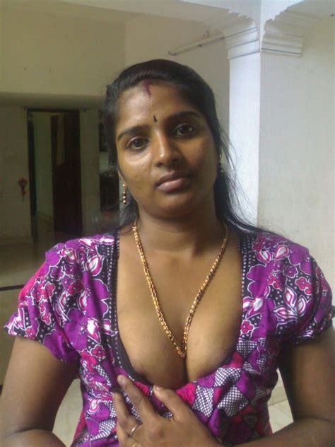 Kerala Aunty Photo Album By Livetogether