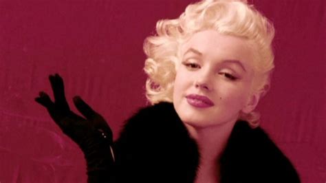 Marilyn Monroe Had Plastic Surgery X Rays Reveal Bbc News