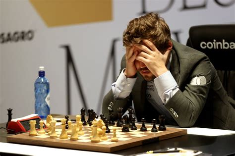 unmotivated magnus carlsen  give  world chess title