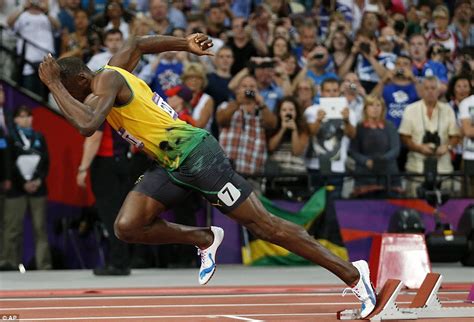 London 2012 Olympics Usain Bolt Grabs A Camera And Snaps His Own