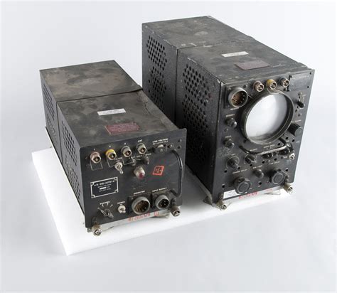 receiver loran  bapn  national air  space museum