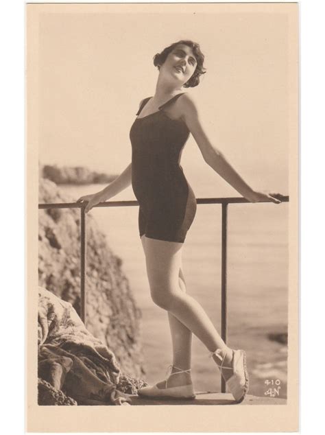 1930s French Bathing Beauty Pin Up — Photo Postcard 1 Of