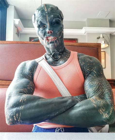 tattoo addict becoming black alien can t get a job as people judge