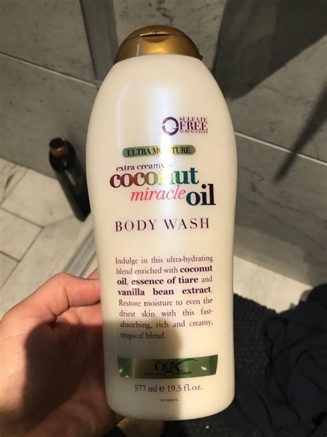 ogx ultra moisture body wash extra creamy coconut miracle oil