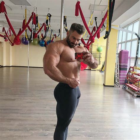 mikhail maslov rclothedmuscle