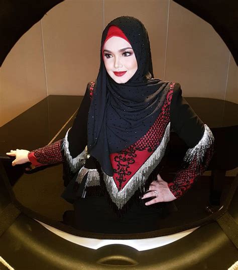 660 best beautiful datuk siti nurhaliza images on pinterest siti nurhaliza hijab outfit and