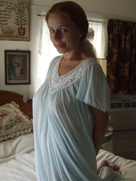 nightgown miss elaine 16 pics xhamster