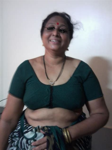 Desi Mature Aunty Removing Blouse Andbra Part By Part