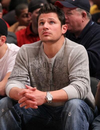 Do Or Don T Nick Lachey S New Haircut Glamour