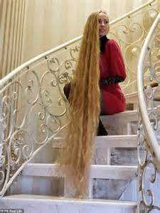 Real Life Rapunzel Who Hasn’t Had A Haircut In 28 Years Daily Mail Online