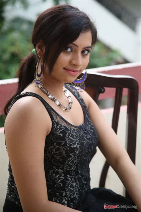 image galaxy actress priyanka in black dress hot photos