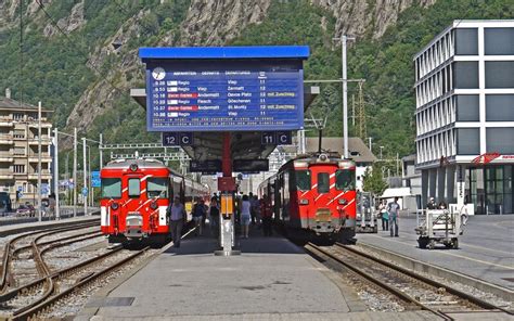 trains brig  zurich train  switzerland happyrail