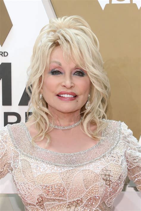 dolly parton reveals   real hair     wig