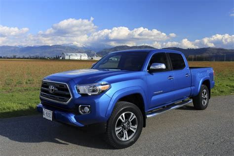 toyota tacoma  double cab review