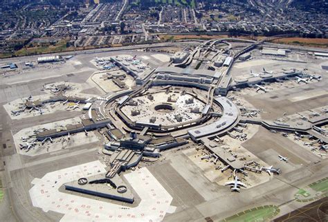 sfo oakland international airport tips and hacks airport lounges