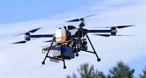 hyundai invests  drone maker   eyes drone deliveries  hd mapping carscoops