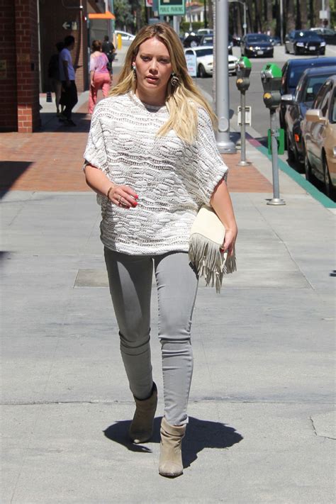 hilary duff casual style out in beverly hills 4 16 2016