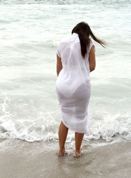 Kim Kardashian In A White Bathing Suit 36 Of 44 Zimbio
