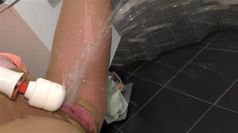 Strong Stream Pee On Wall Get Orgasm In Pantyhose And By Highheels In