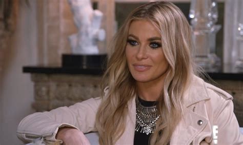 Carmen Electra Talks About Mother S Miscarriage