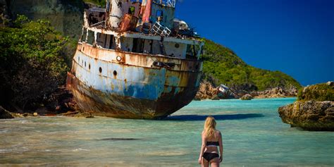 beaches  shipwrecks business insider