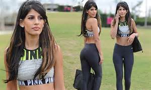 Towie S Jasmin Walia Shows Off Her Toned Abs In Sporty Leggings Daily