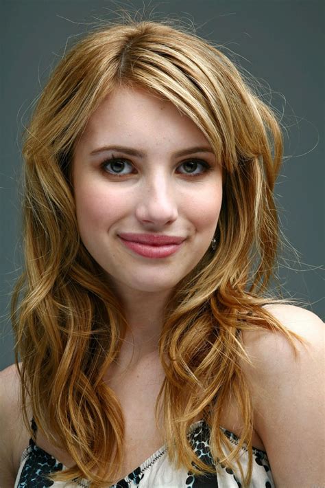 top world pic emma roberts wallpapers 1