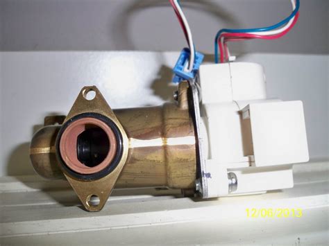 rinnai tankless water heater rui  diagram     unit shows dip switch