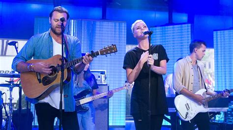 hillsong united perform oceans   today