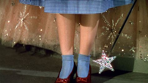 fun facts  information   ruby slippers   wizard  oz glamour